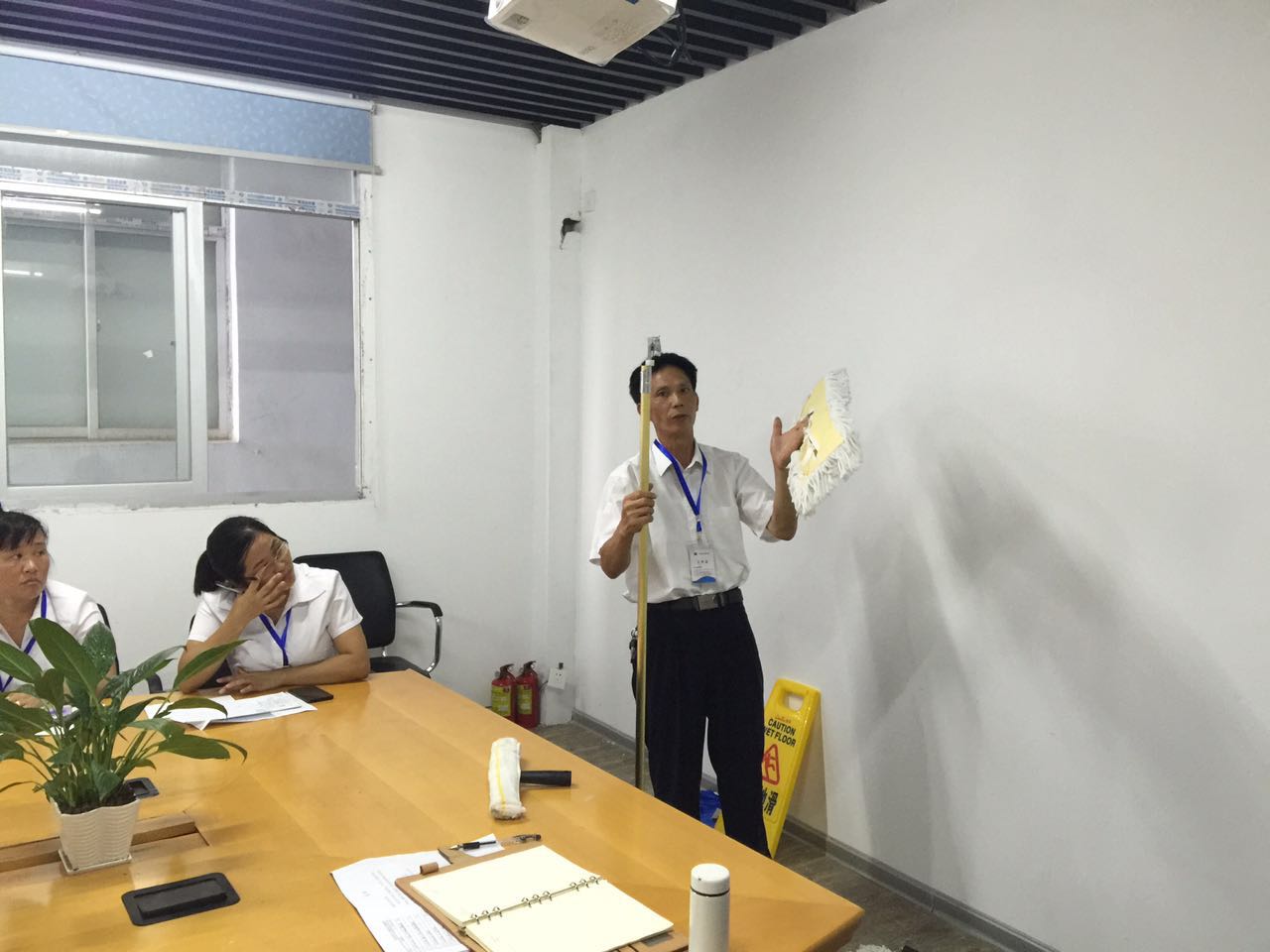 ϲӍ�B�B��������˾�٫@�Ϊ�